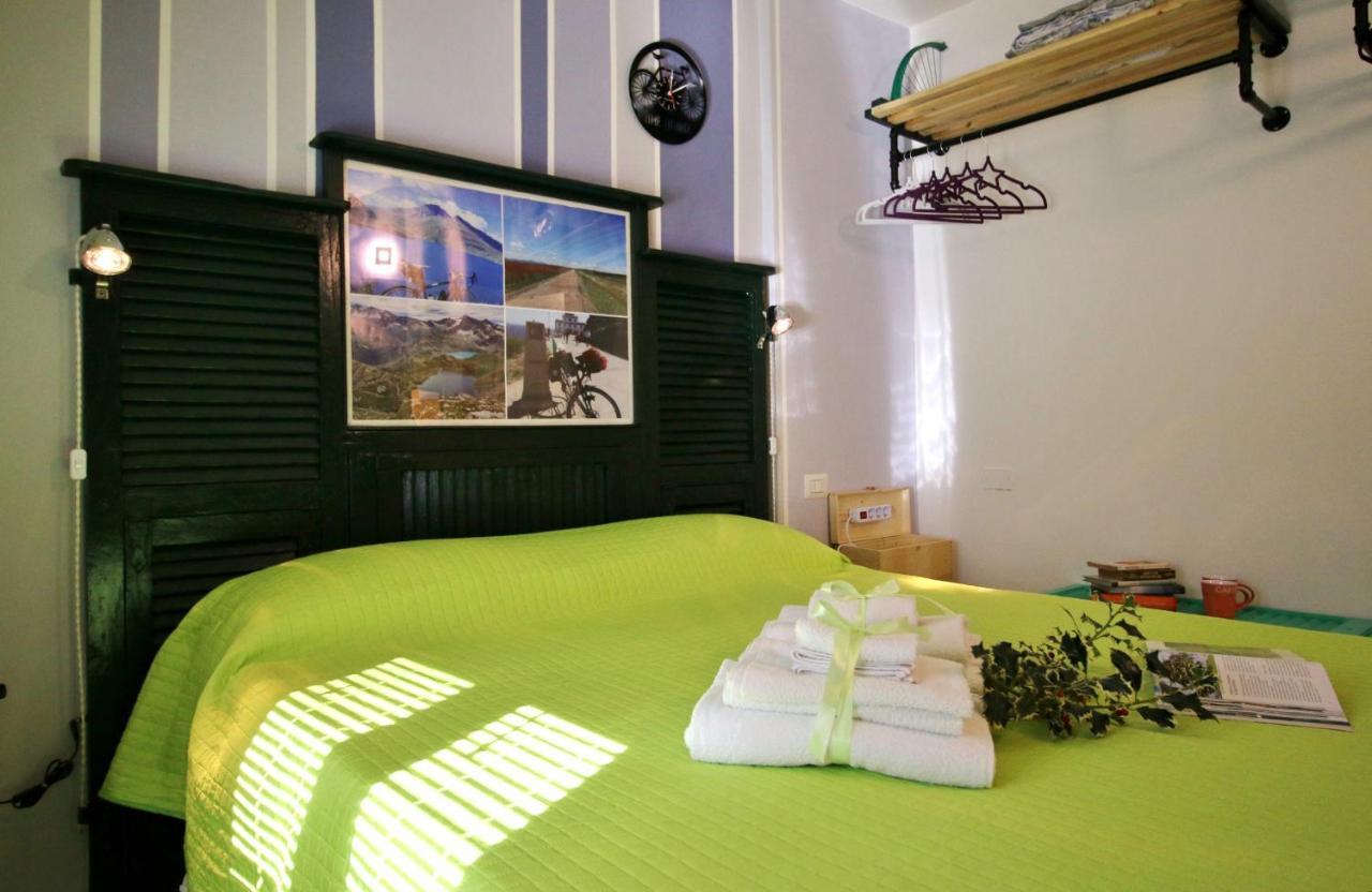 Ferienwohnung Il Turista A Pedali Ceva Exterior foto